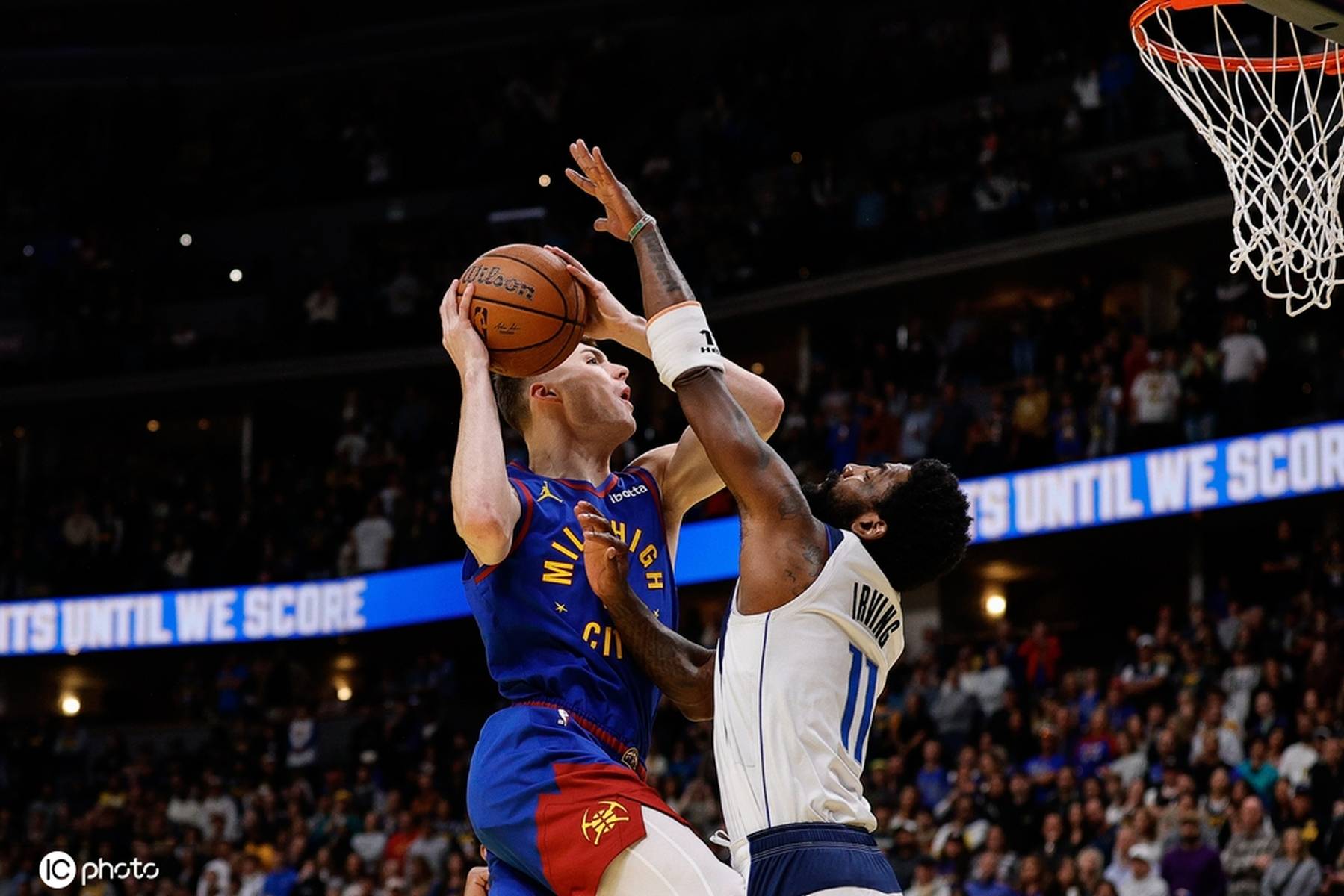 也为他赢得 也为他赢得